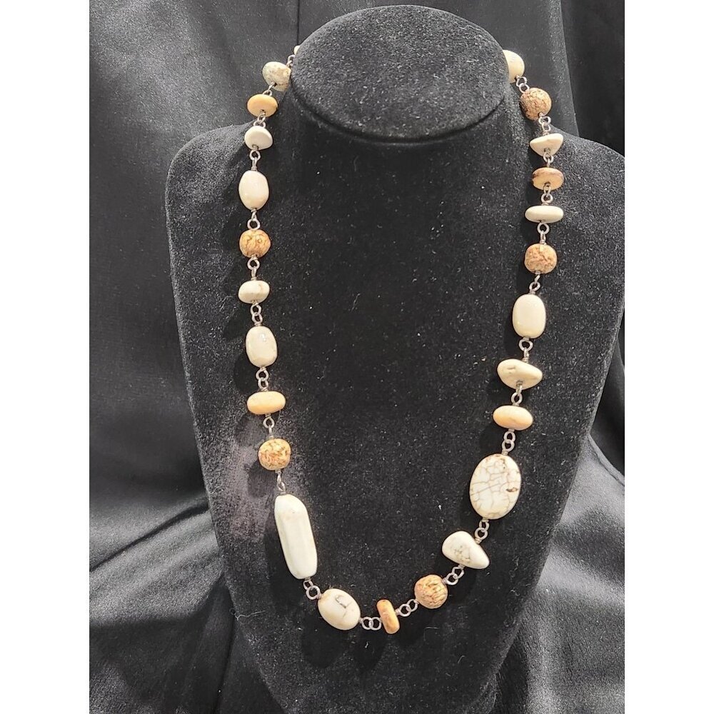 Silpada White Howlite African Opal Sterling Silver Necklace N1692